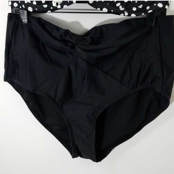 NWT bikini top with high waisted bottoms - Picture 3 of 5